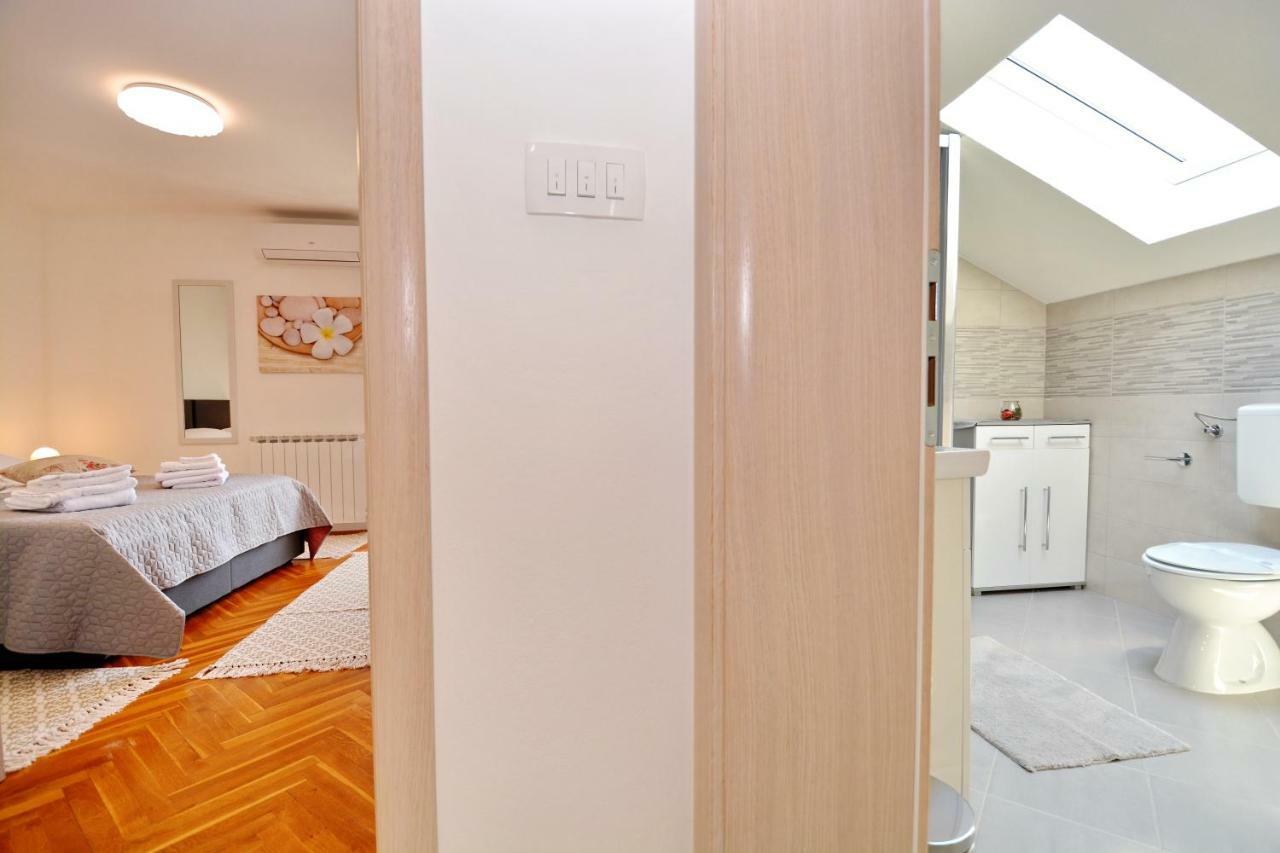 Villa Zupan Zara Esterno foto
